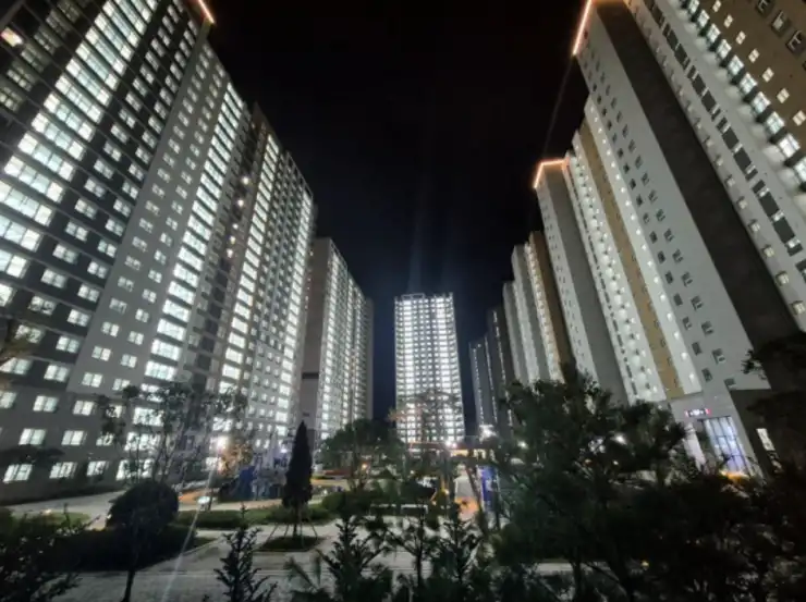 🌃 군산 신역세권 예다음 더씨엘, 밤을 밝히다 – 점등식 현장 스케치 - image